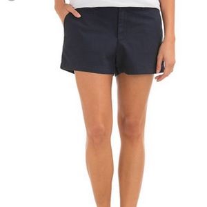 Gap Summer Short in Navy